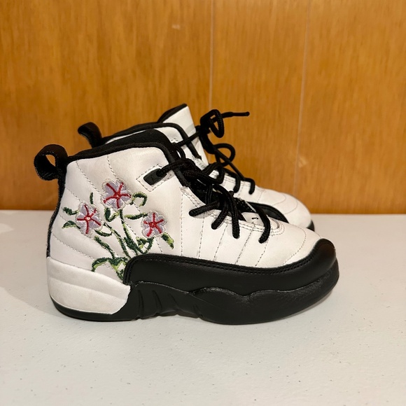 Air Jordan 12 Retro 'Floral’ size 11C - Picture 1 of 3